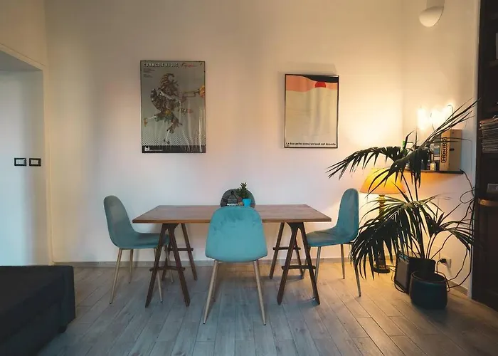 Vaticano/Trastevere Floreal Suite